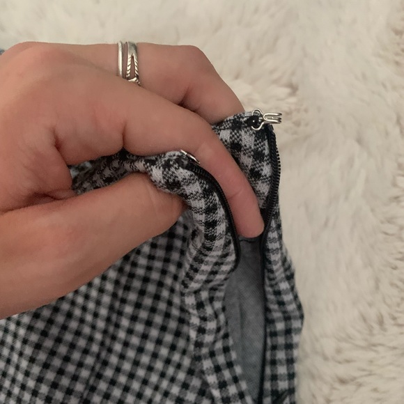 F21 Miniskirt (S) - Picture 6 of 8